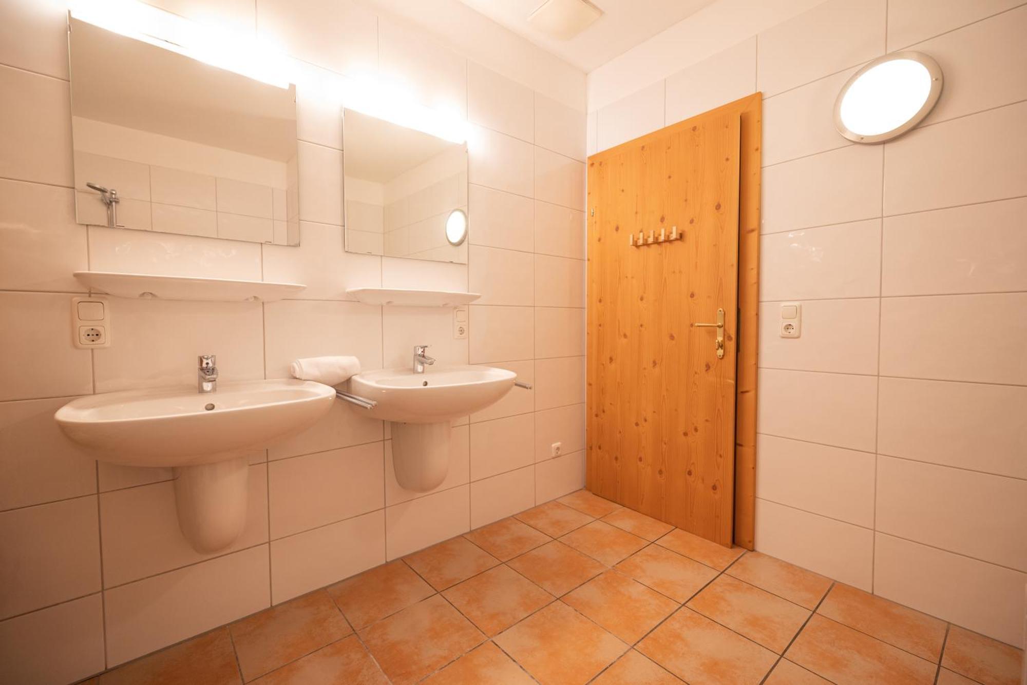 All Seasons Lodge By All In One Apartments Kaprun Eksteriør bilde